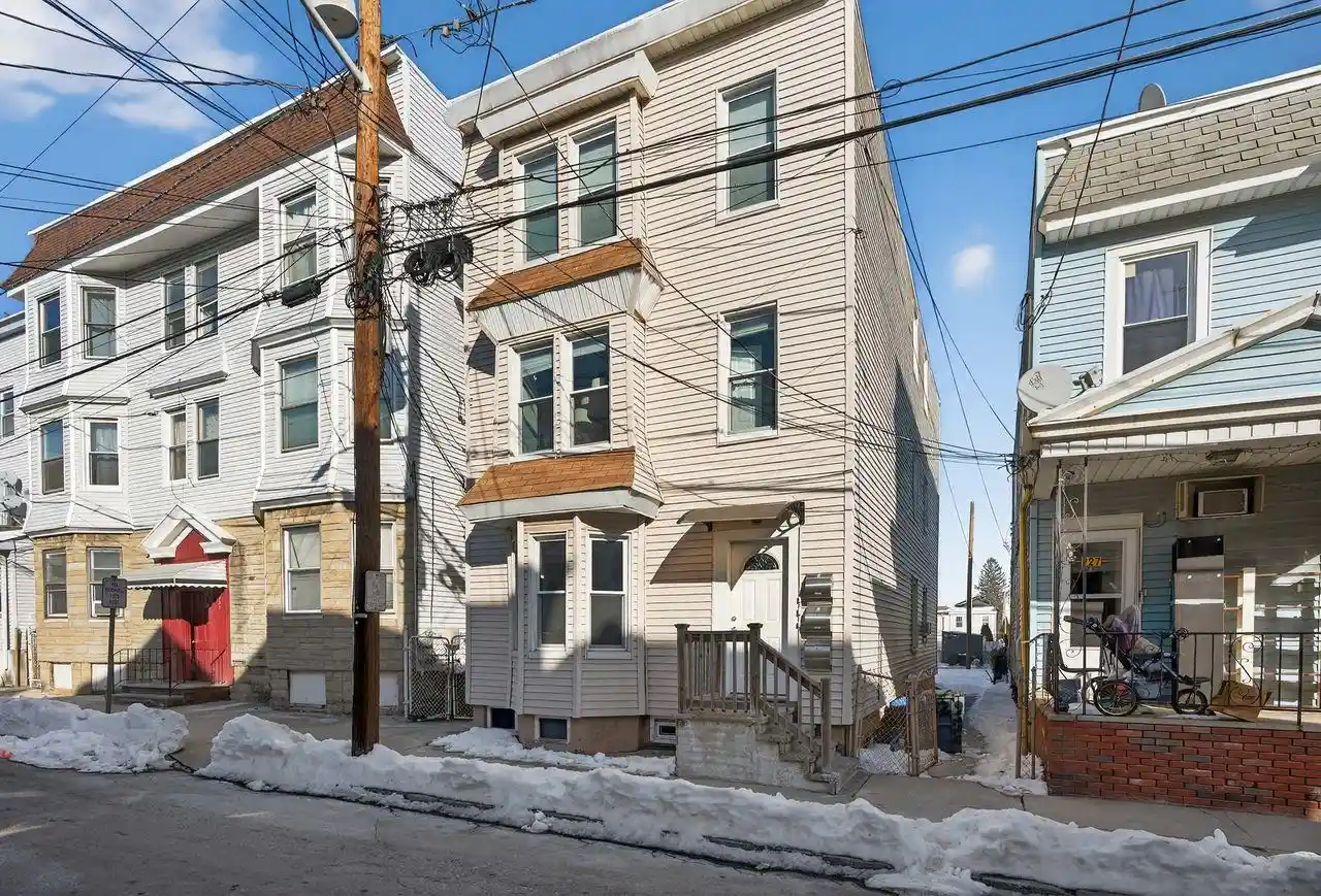 229-patterson-st-harrison-nj-07029/hzid_dc970ba8