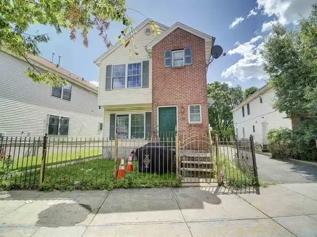 418-ocean-ave-jersey-city-nj-07305/hzid_88df469b