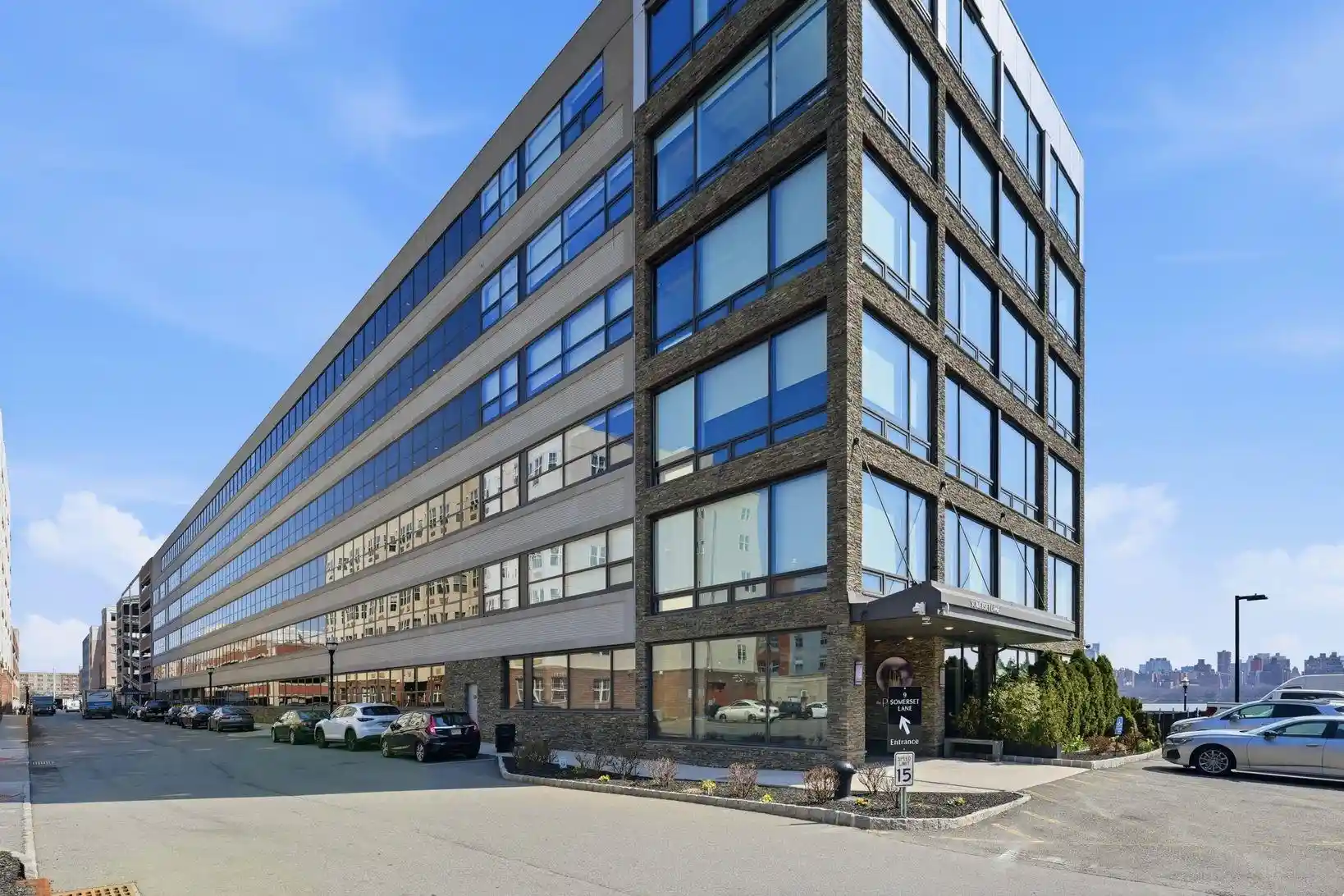 9-somerset-lane-408-edgewater-nj-07020/hzid_3100c273