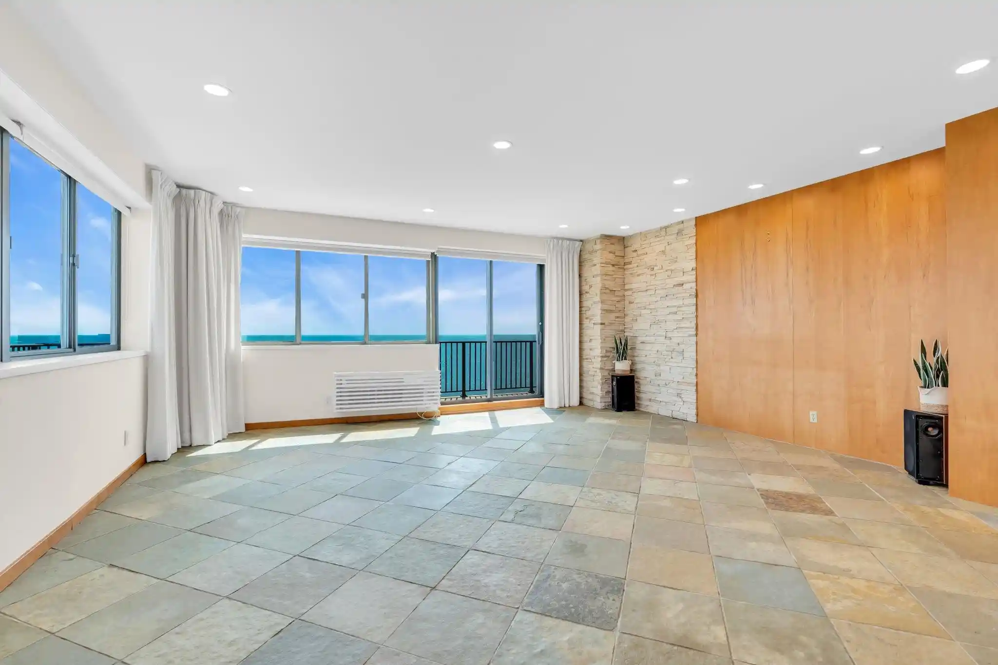55-ocean-ave-a-monmouth-beach-nj-07750/hzid_4e56c6de