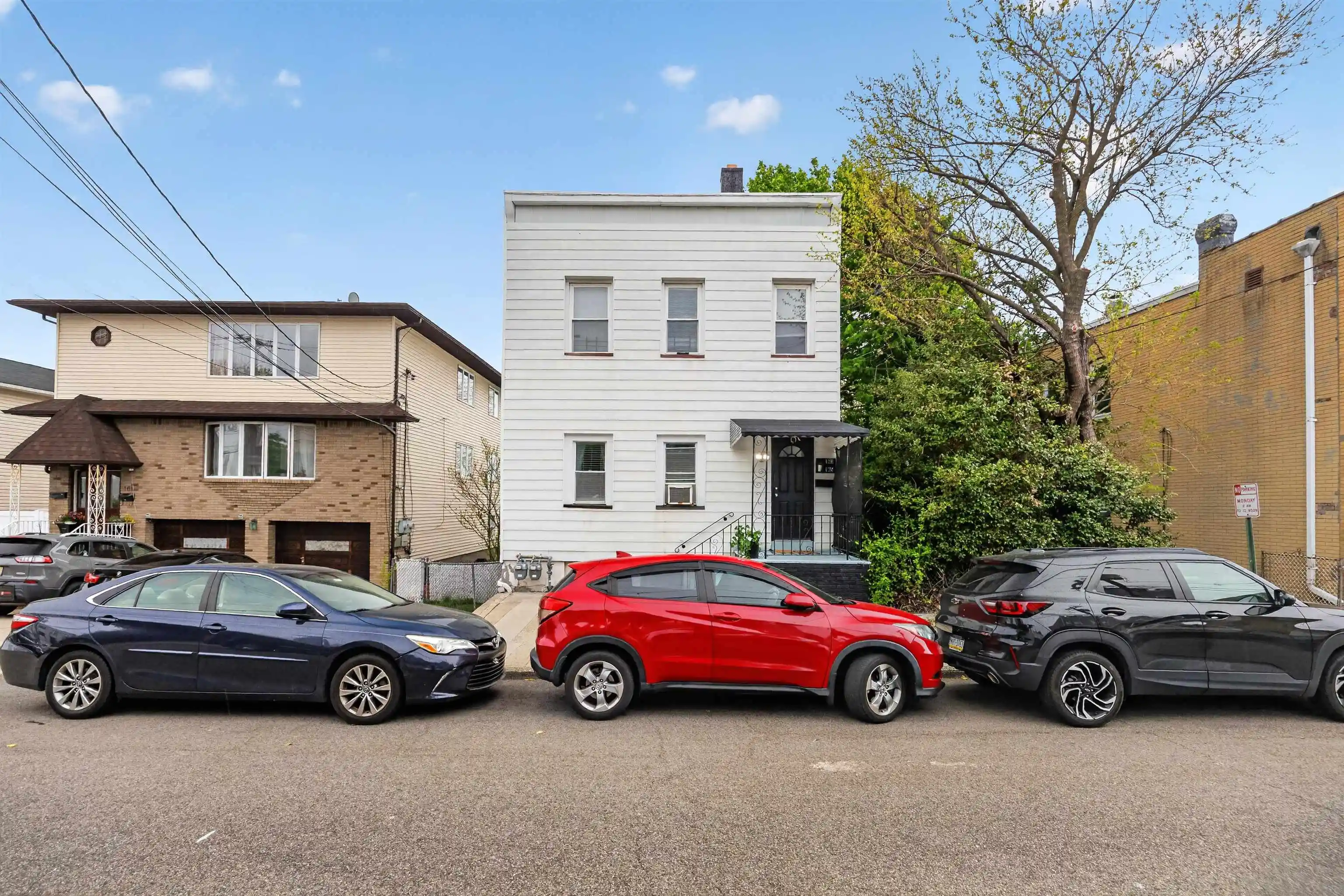 163-macarthur-ave-garfield-nj-07026/hzid_d66f0e0d