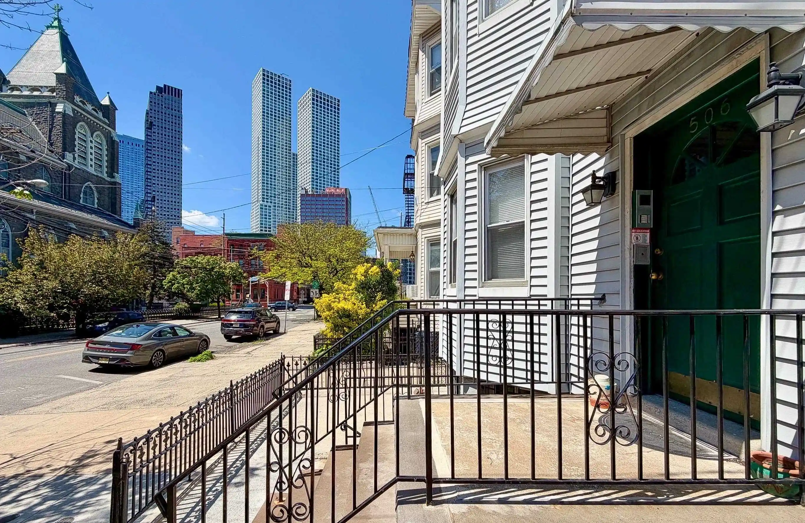 506-pavonia-ave-jersey-city-nj-07306/hzid_ae8e6255