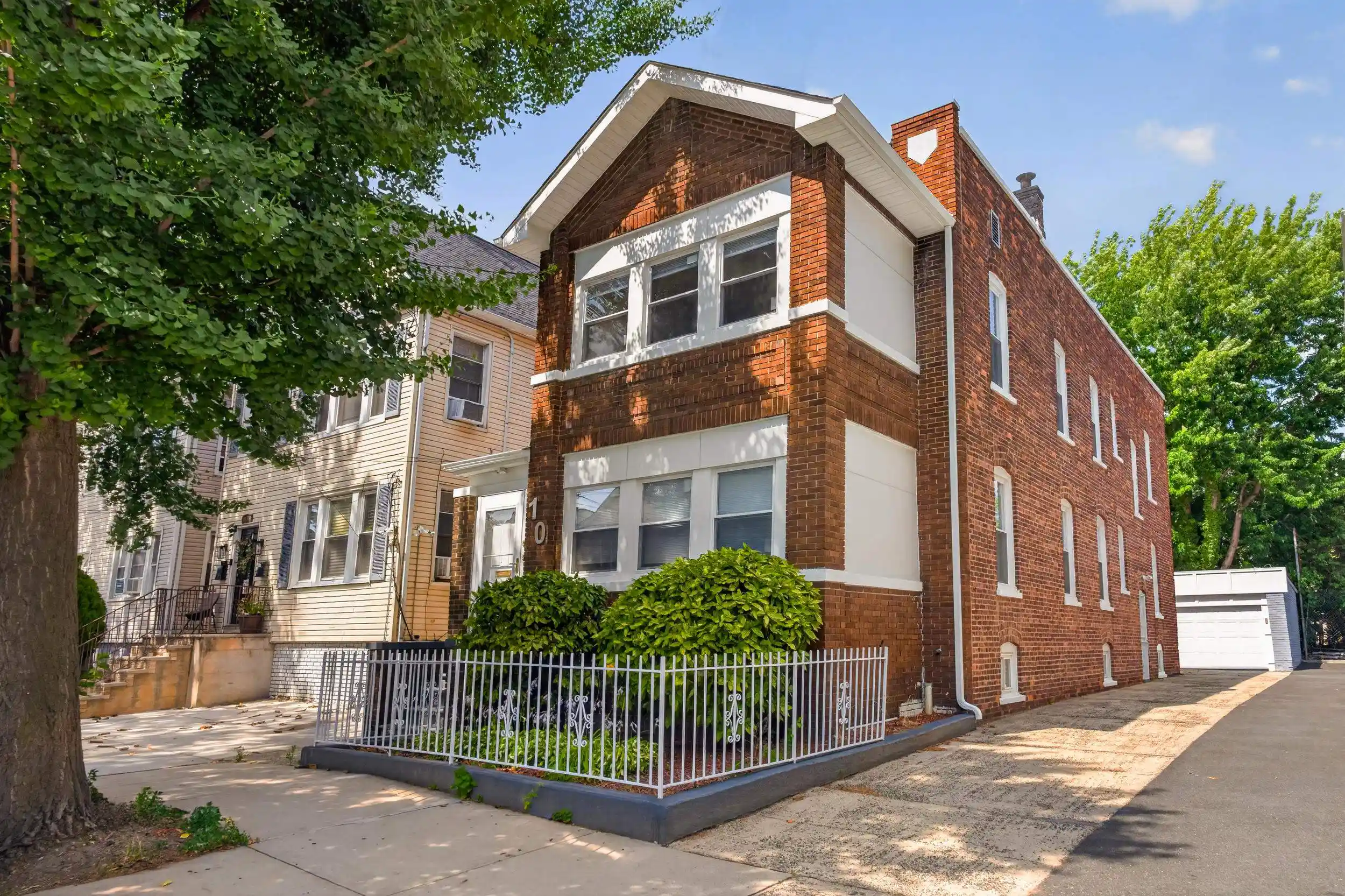 10-wade-st-jersey-city-nj-07305/hzid_5906066a