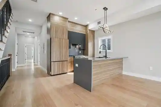 68-thorne-st-jersey-city-nj-07307/hzid_b5d3373c