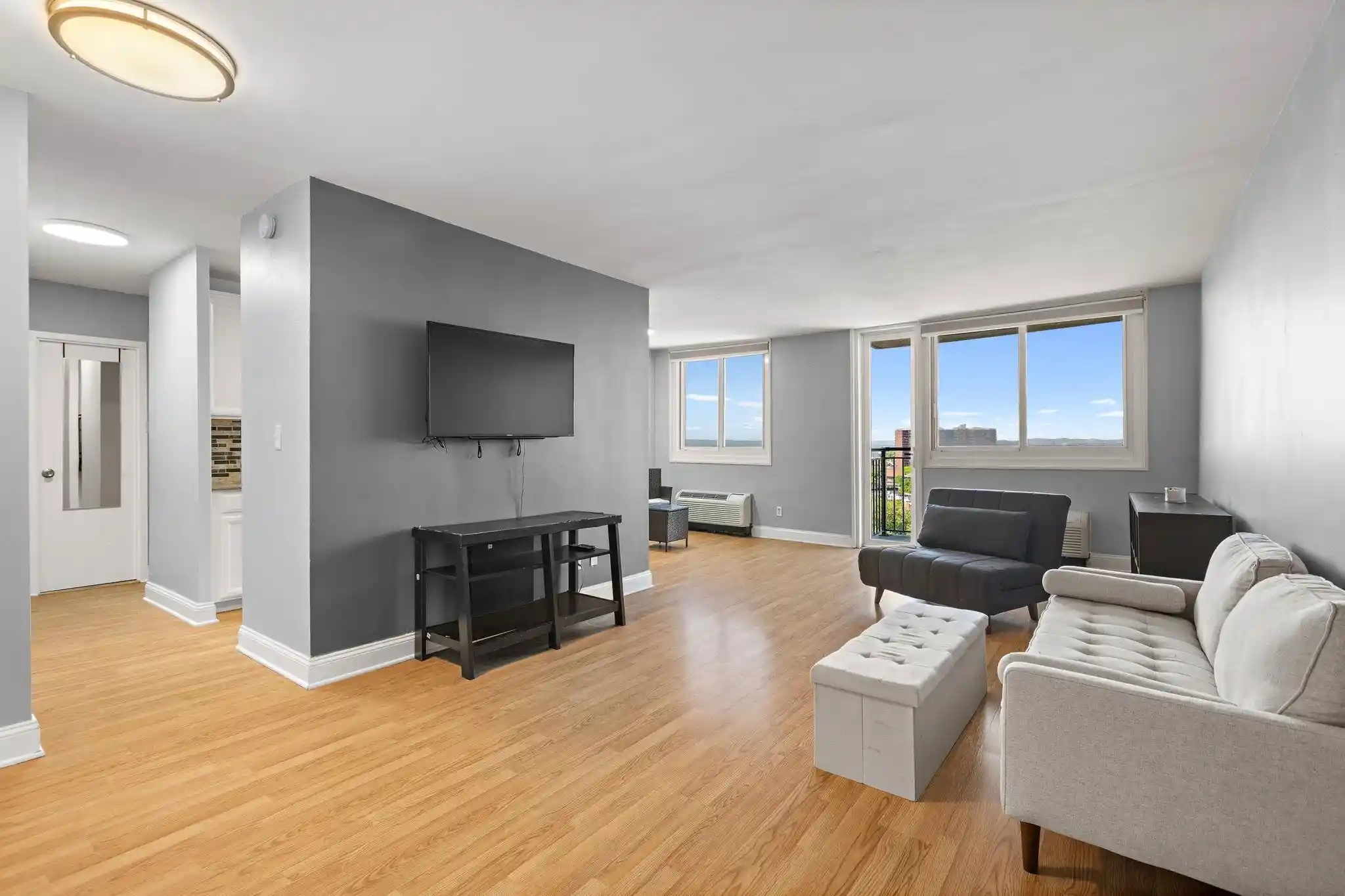100-manhattan-ave-1703-union-city-nj-07087/hzid_6639f5c1