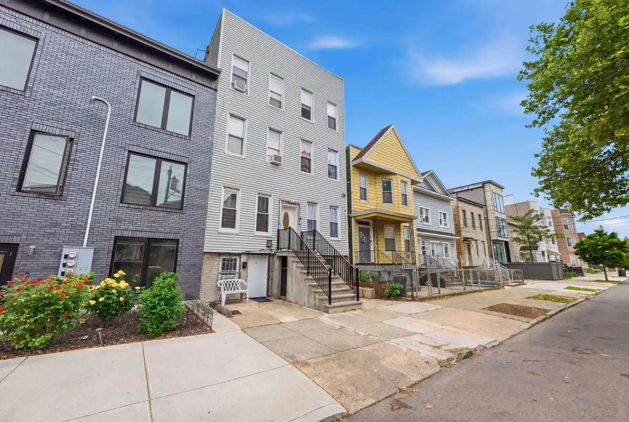 85-zabriskie-st-jersey-city-nj-07307/hzid_ec219f3a