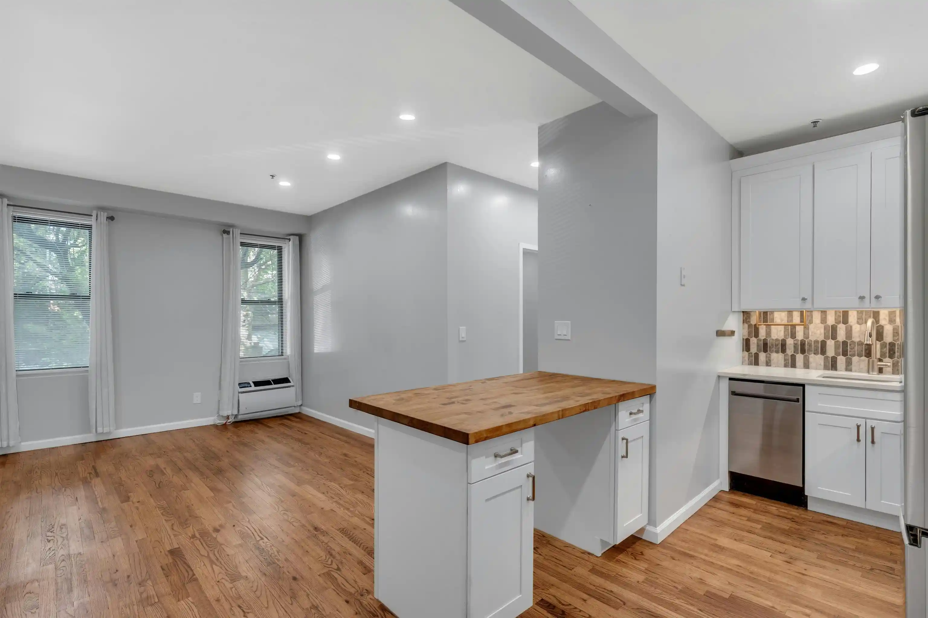 11-cuneo-pl-1a-jersey-city-nj-07307/hzid_49839732