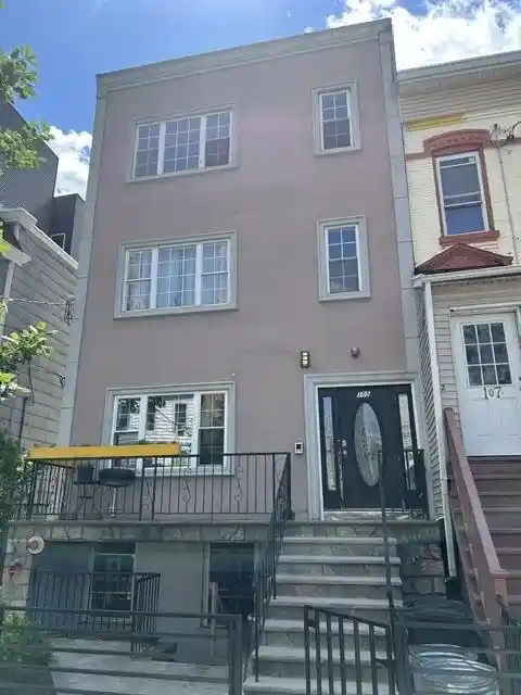 105-storms-ave-3-jersey-city-nj-07306/hzid_68c1b3b1