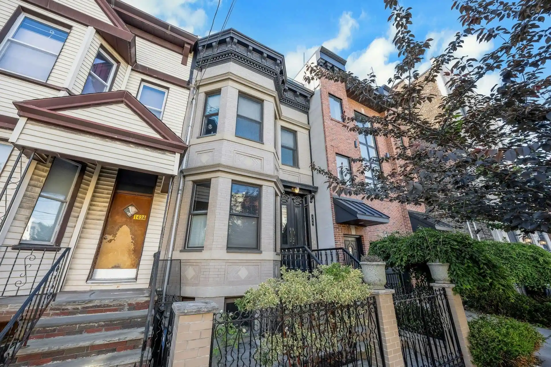 145-webster-ave-jersey-city-nj-07307/hzid_6f8ec624