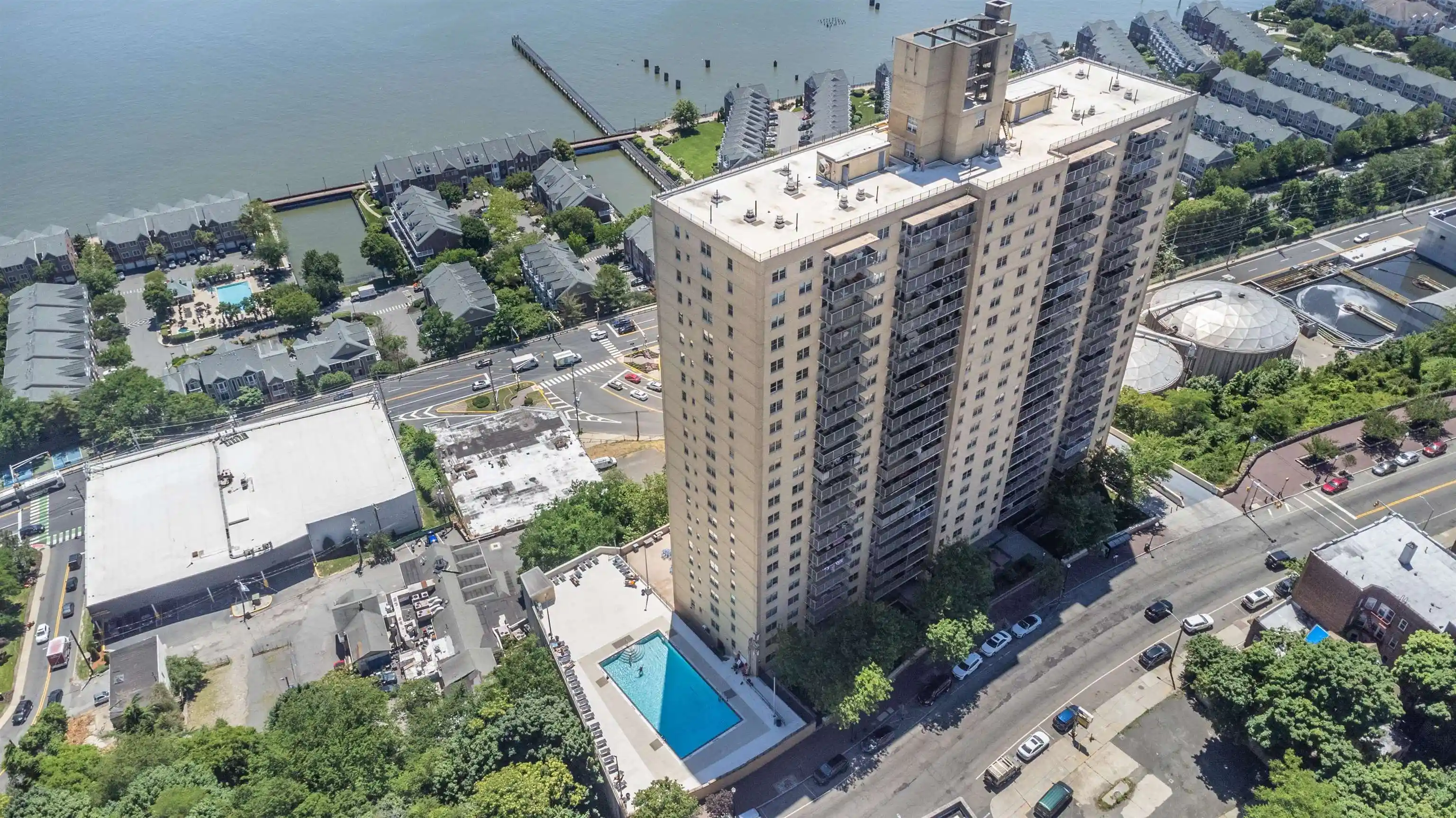 6600-blvd-east-19k-west-new-york-nj-07093/hzid_6ae3a385