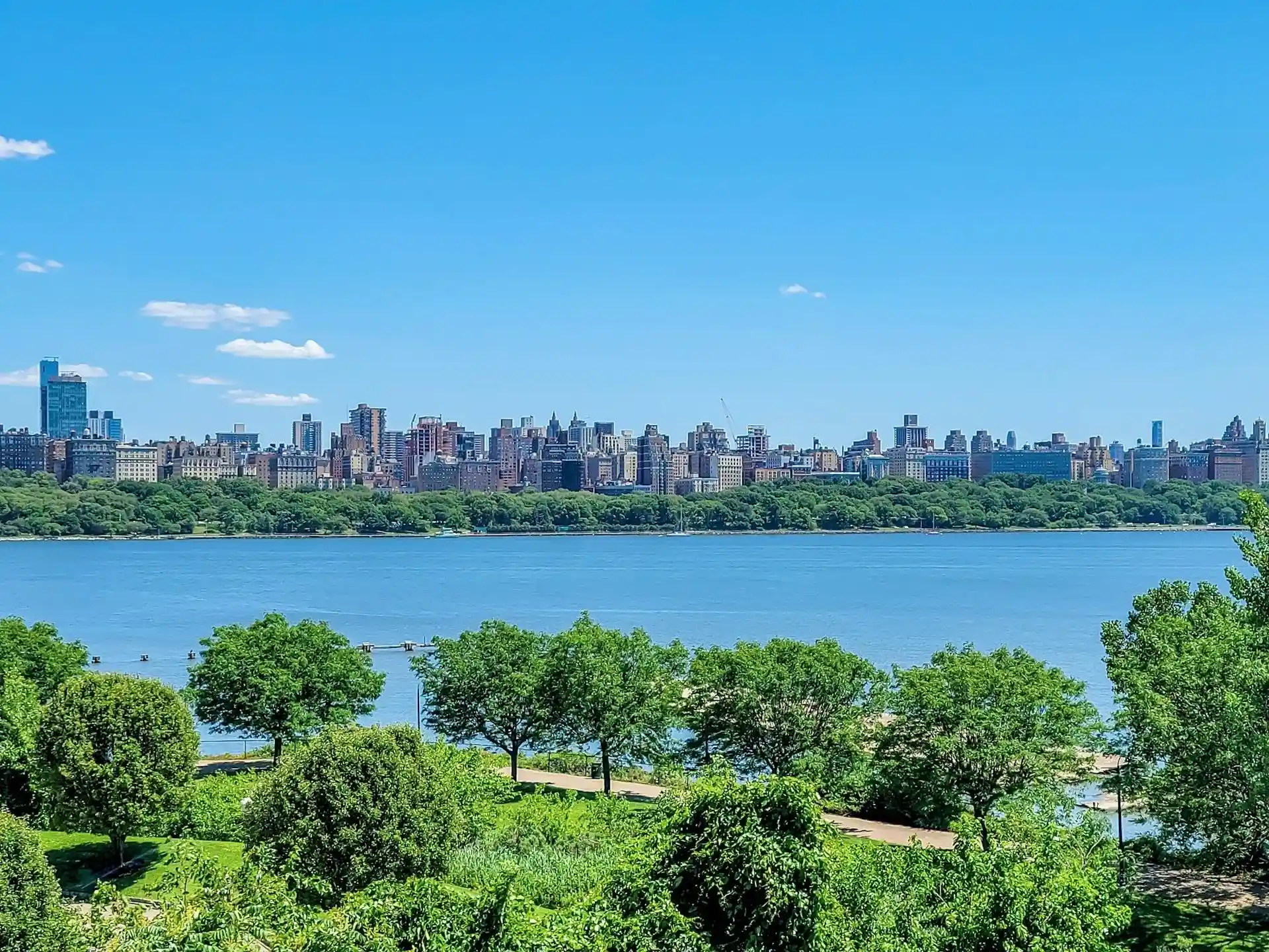 3219-city-pl-edgewater-nj-07020/hzid_c265a409