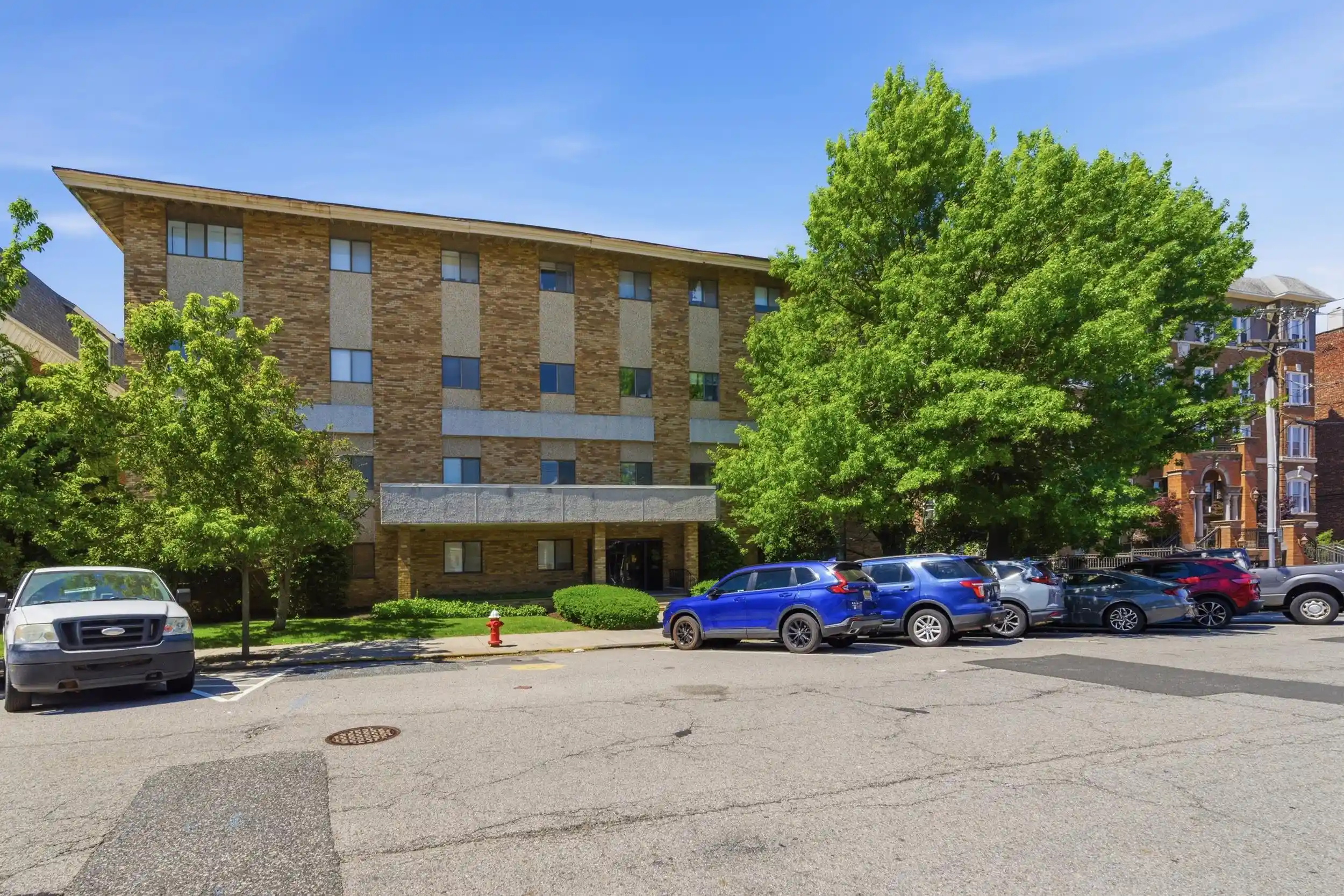 86-west-33rd-st-211-bayonne-nj-07002/hzid_5e4316c0