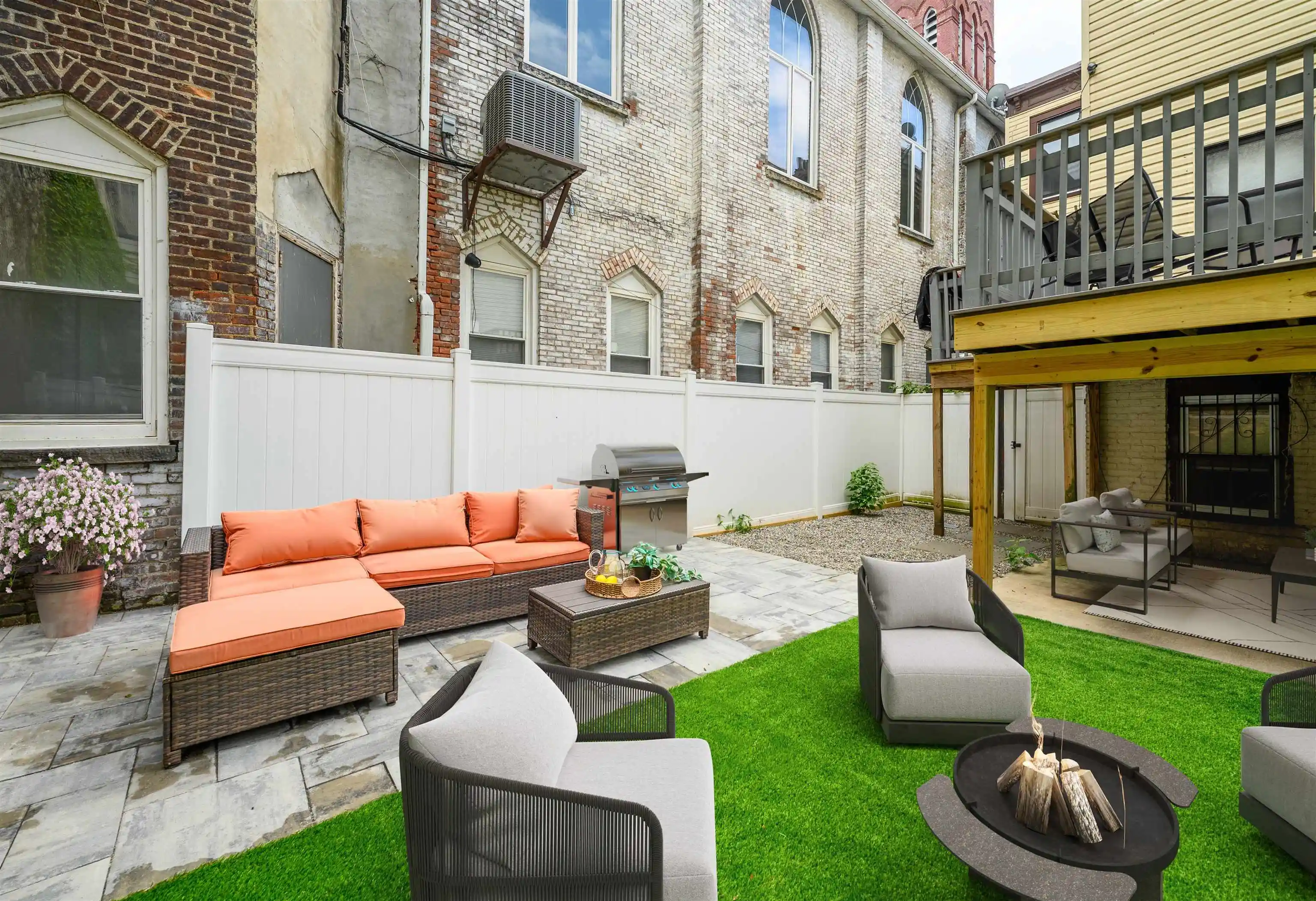 70-bowers-st-1-jersey-city-nj-07307/hzid_eb4898fa