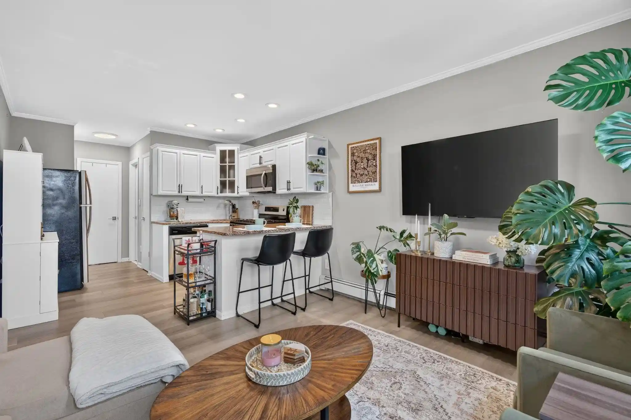 231-griffith-st-f-jersey-city-nj-07307/hzid_c6f8ea37