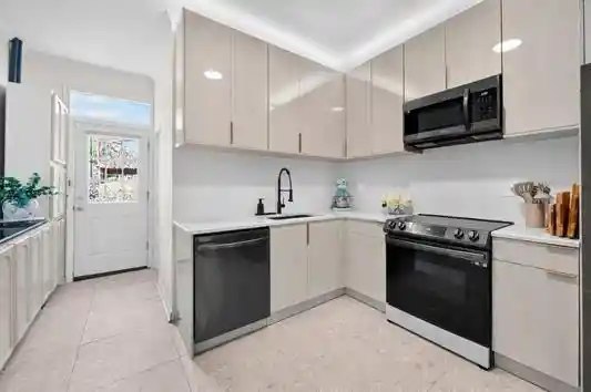 609-new-york-ave-1r-union-city-nj-07087/hzid_01d1fd4b