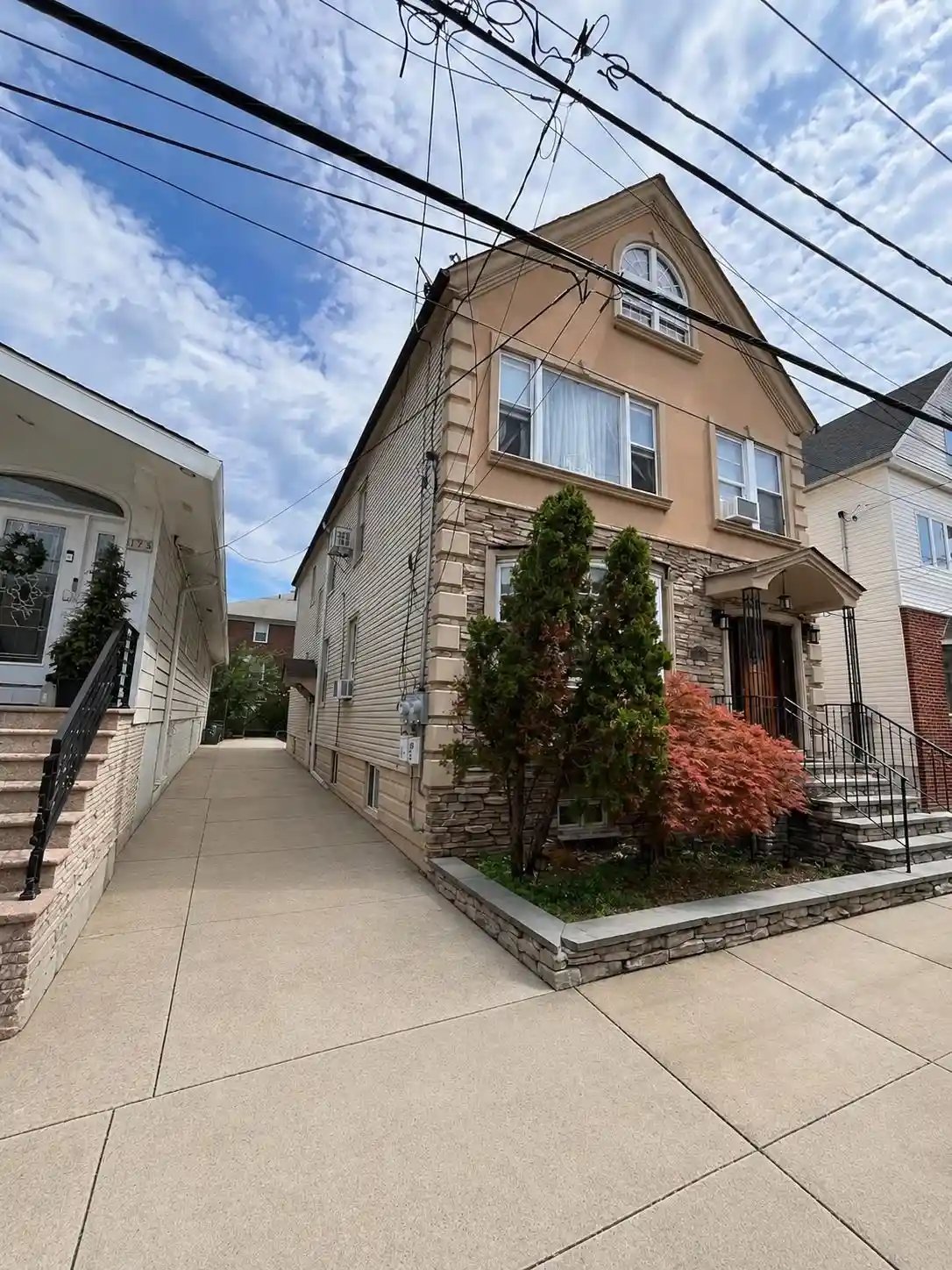 173-west-33rd-st-bayonne-nj-07002/hzid_3eeaad92