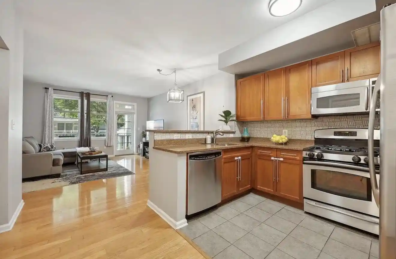 4-constellation-pl-112-jersey-city-nj-07305/hzid_6f85d851