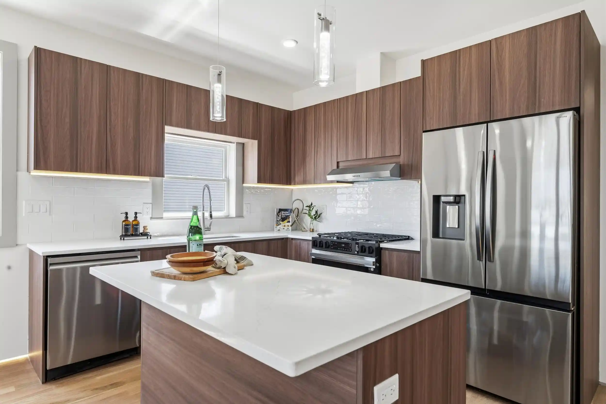 161-woodlawn-ave-3-jersey-city-nj-07305/hzid_54253482