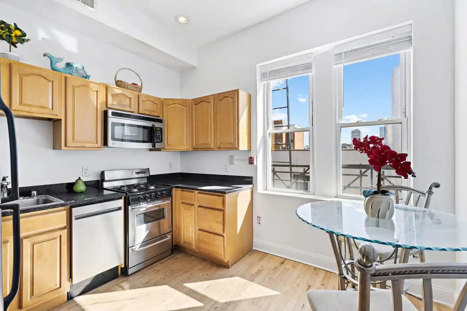 231-grand-st-5r-hoboken-nj-07030/hzid_6bfe7120