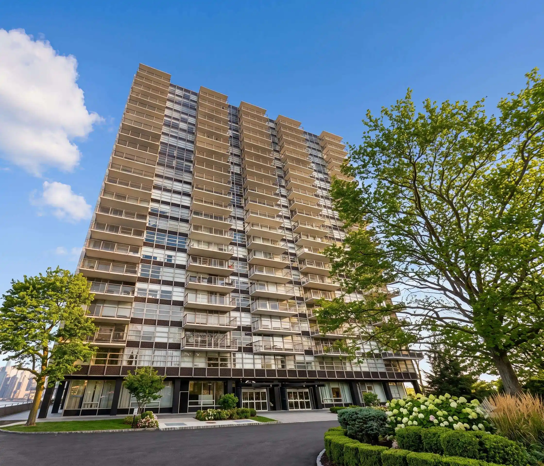 6050-blvd-east-9c-west-new-york-nj-07093/hzid_656a50ea