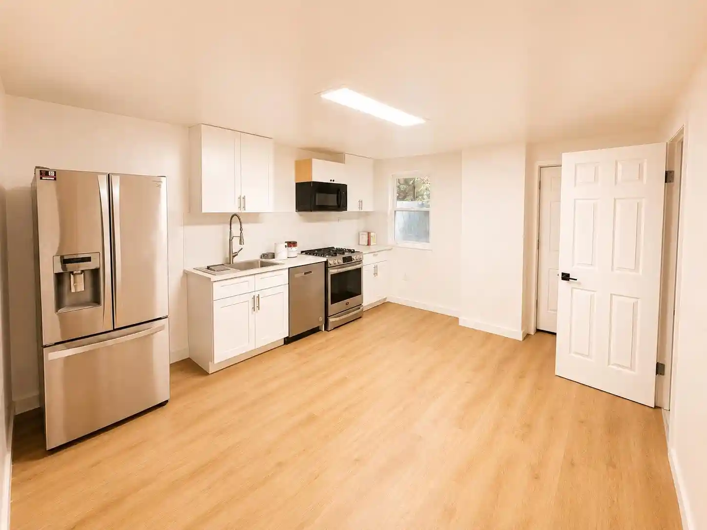 519-mercer-st-jersey-city-nj-07306/hzid_cc42f0b4