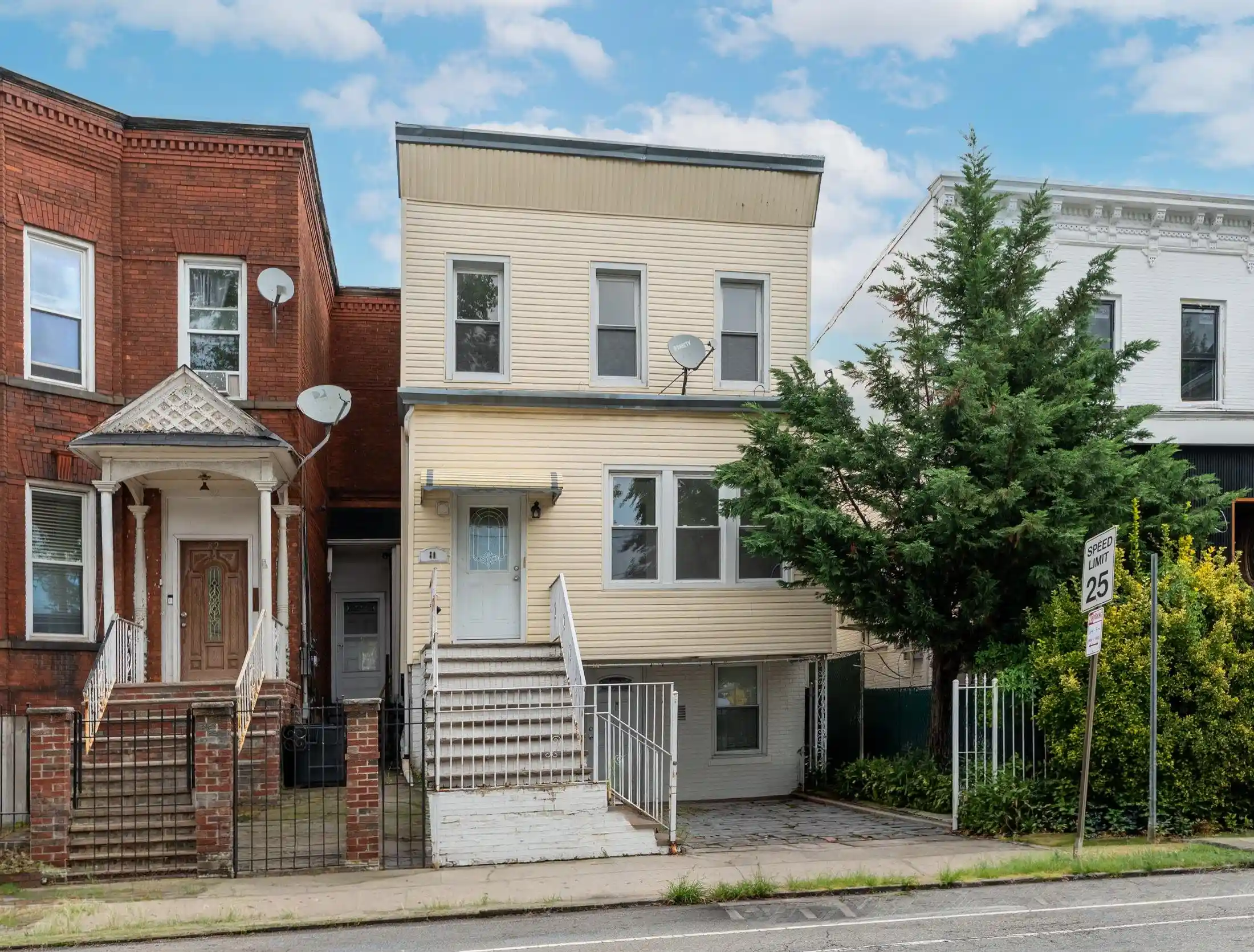80-linden-ave-jersey-city-nj-07305/hzid_fd8ac84b
