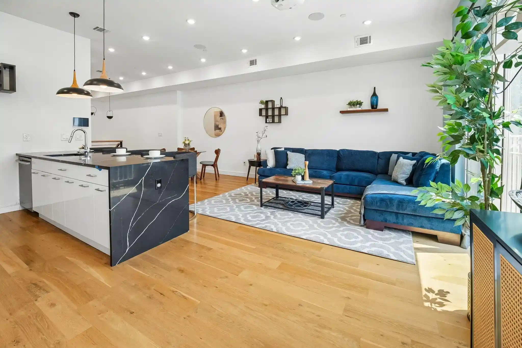 241-3rd-street-4-jersey-city-nj-07302/hzid_25fb86cb