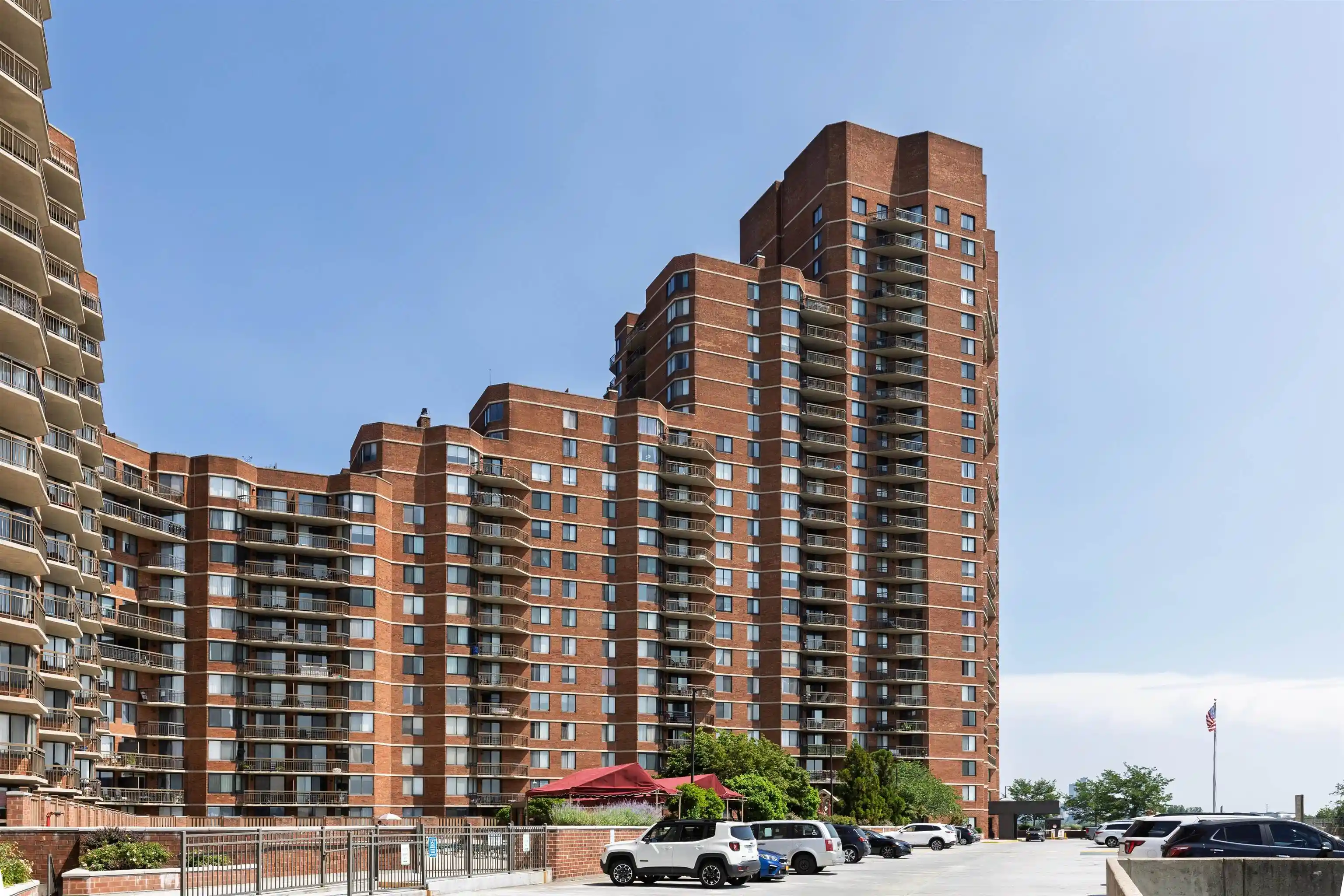 418-harmon-cvs-tower-secaucus-nj-07094/hzid_9d6057b7