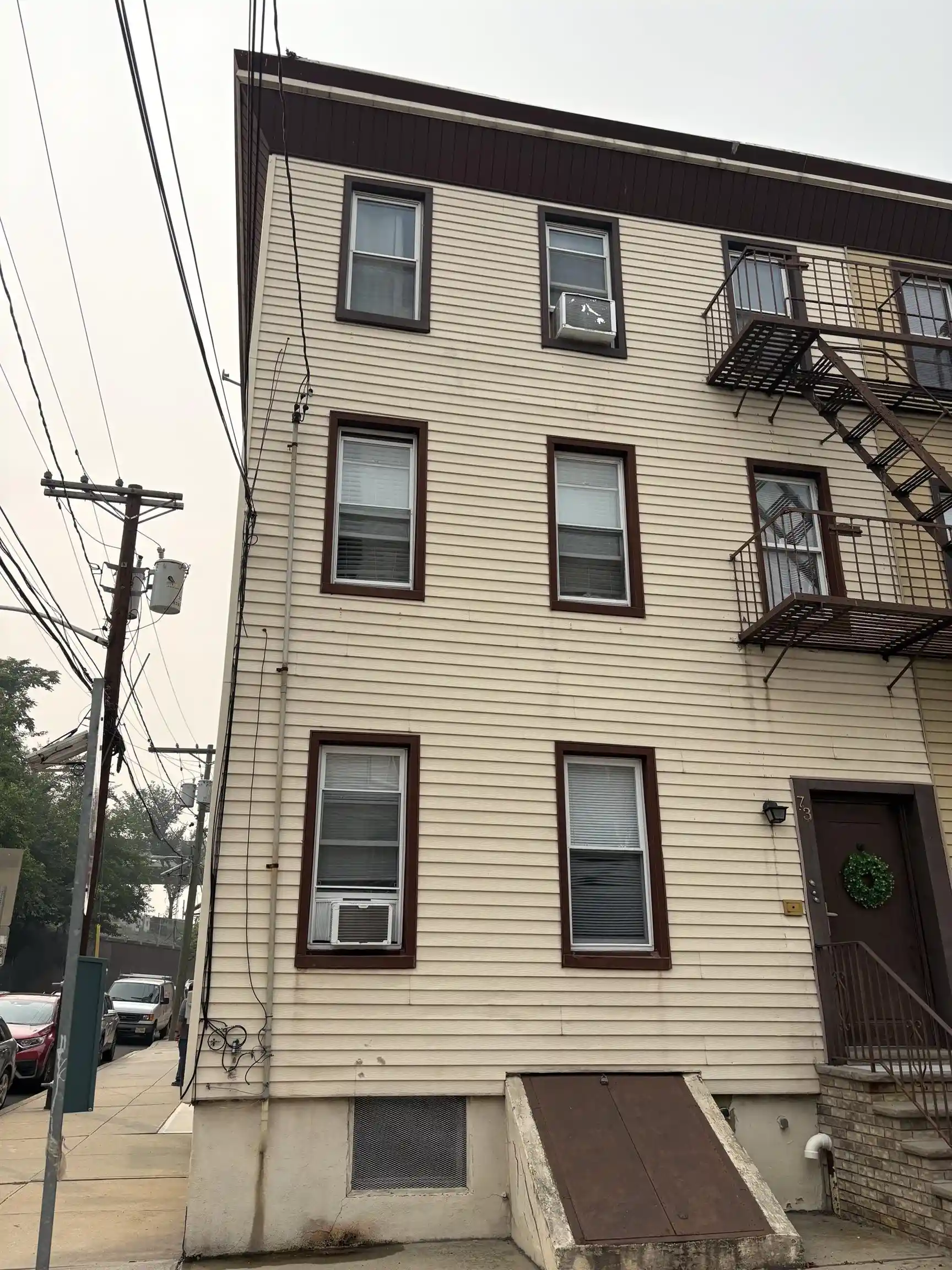 73-colgate-st-jersey-city-nj-07302/hzid_8ae73e61