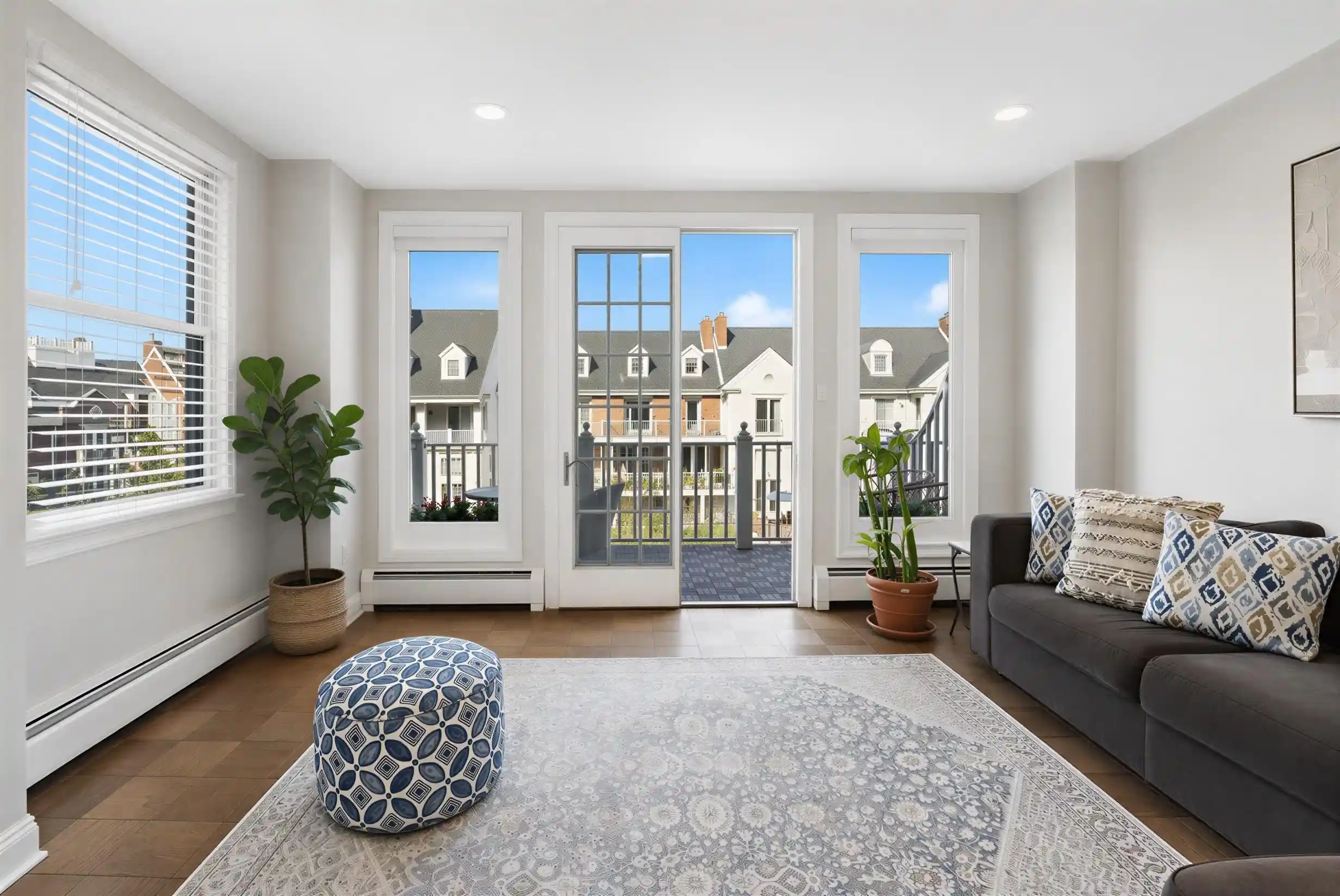 203-shearwater-ct-w-22-jersey-city-nj-07305/hzid_4954580a