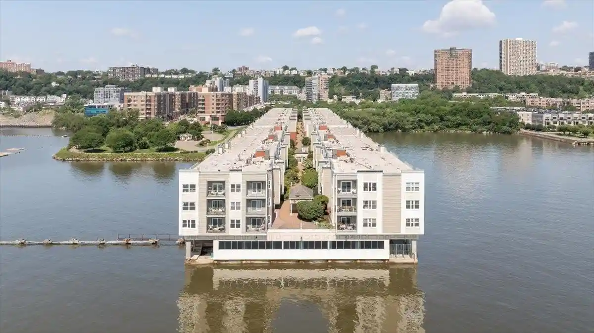 217-the-promenade-217-edgewater-nj-07020/hzid_042e9200