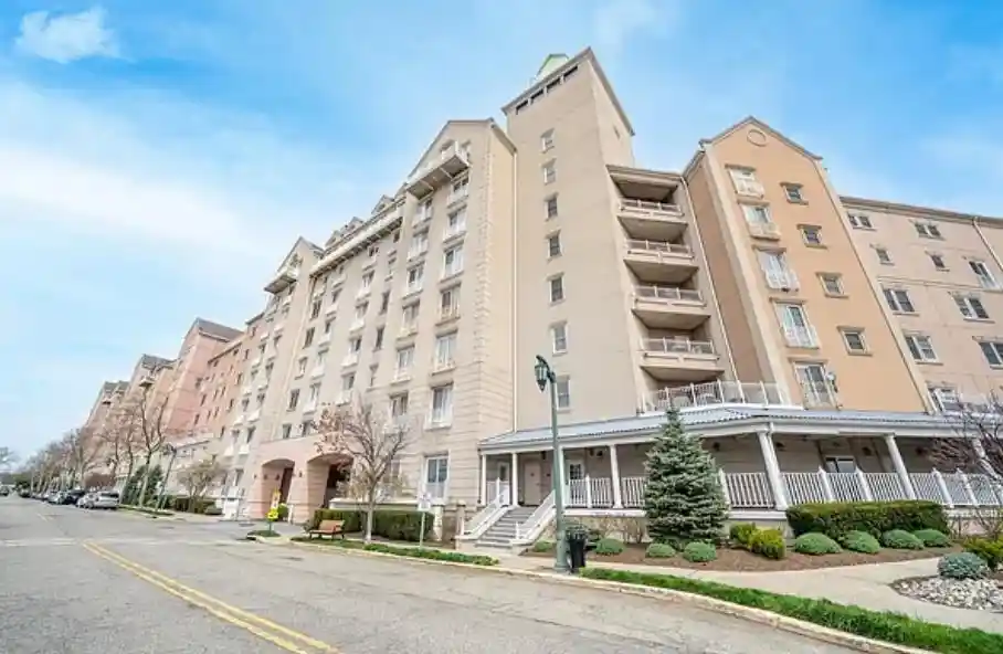100-shearwater-ct-e-32-jersey-city-nj-07305/hzid_24a279a8