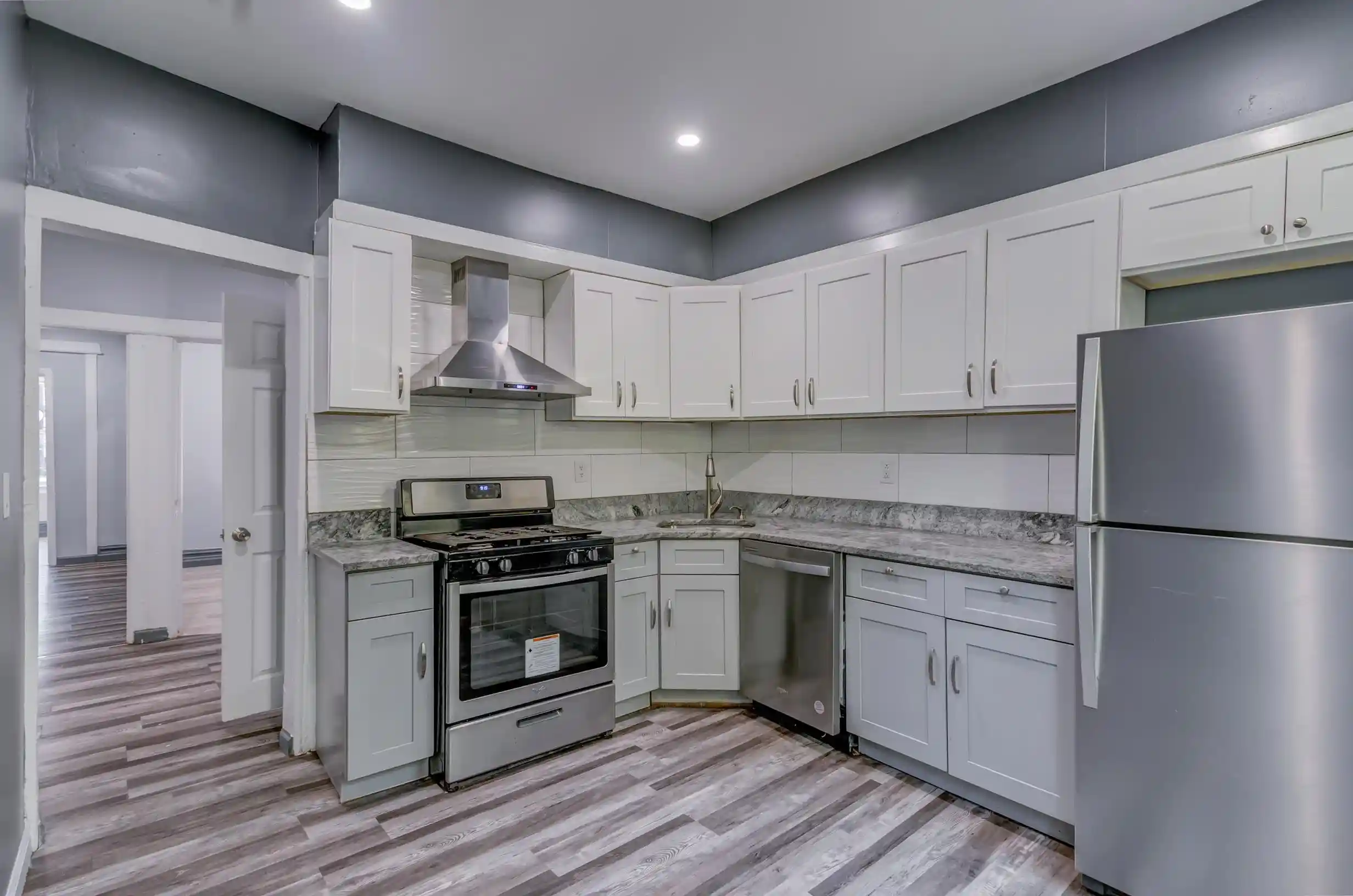 25-bartholdi-ave-jersey-city-nj-07305/hzid_f78b4614