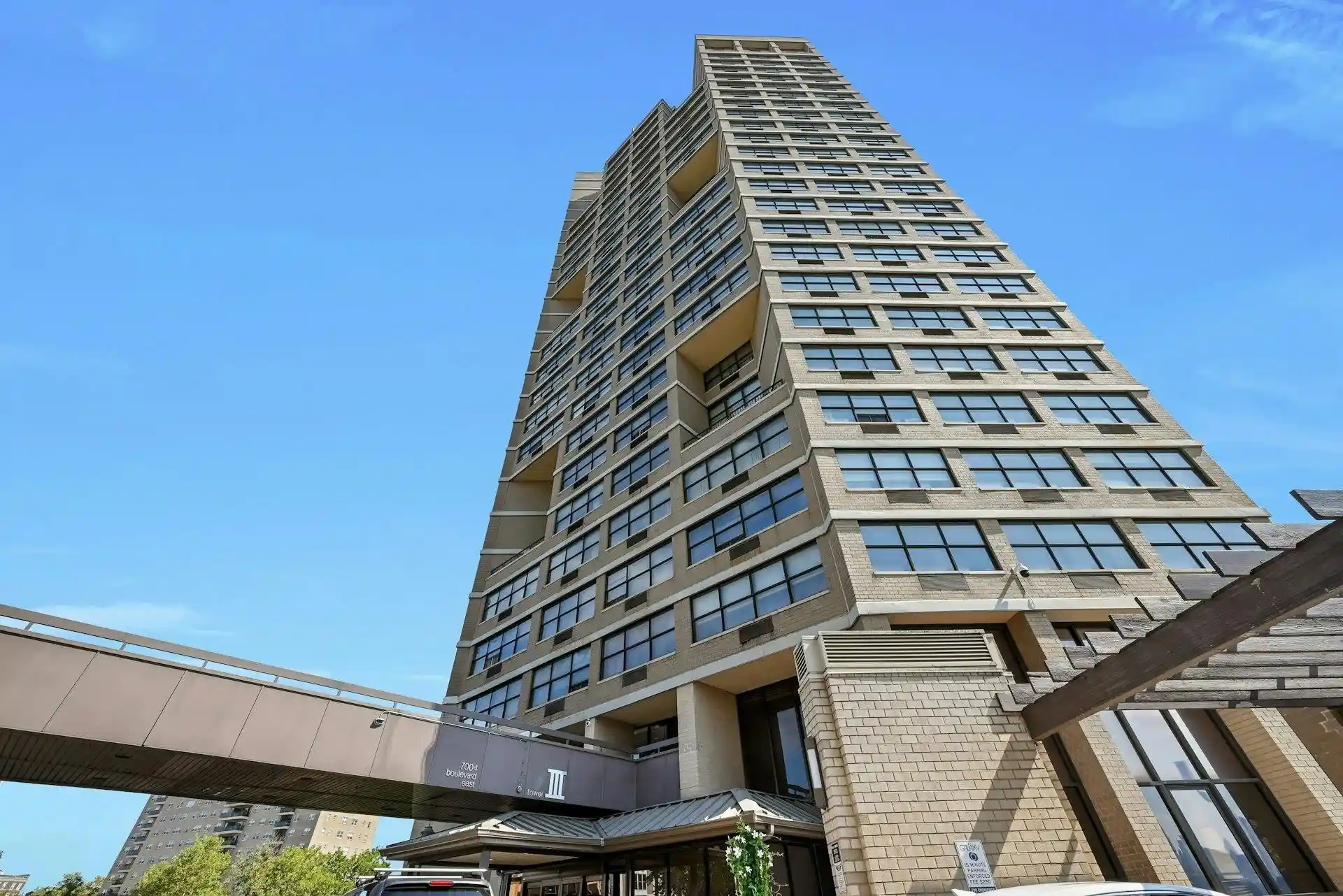 7004-boulevard-e-28c-west-new-york-nj-07093/hzid_a6cb64e2