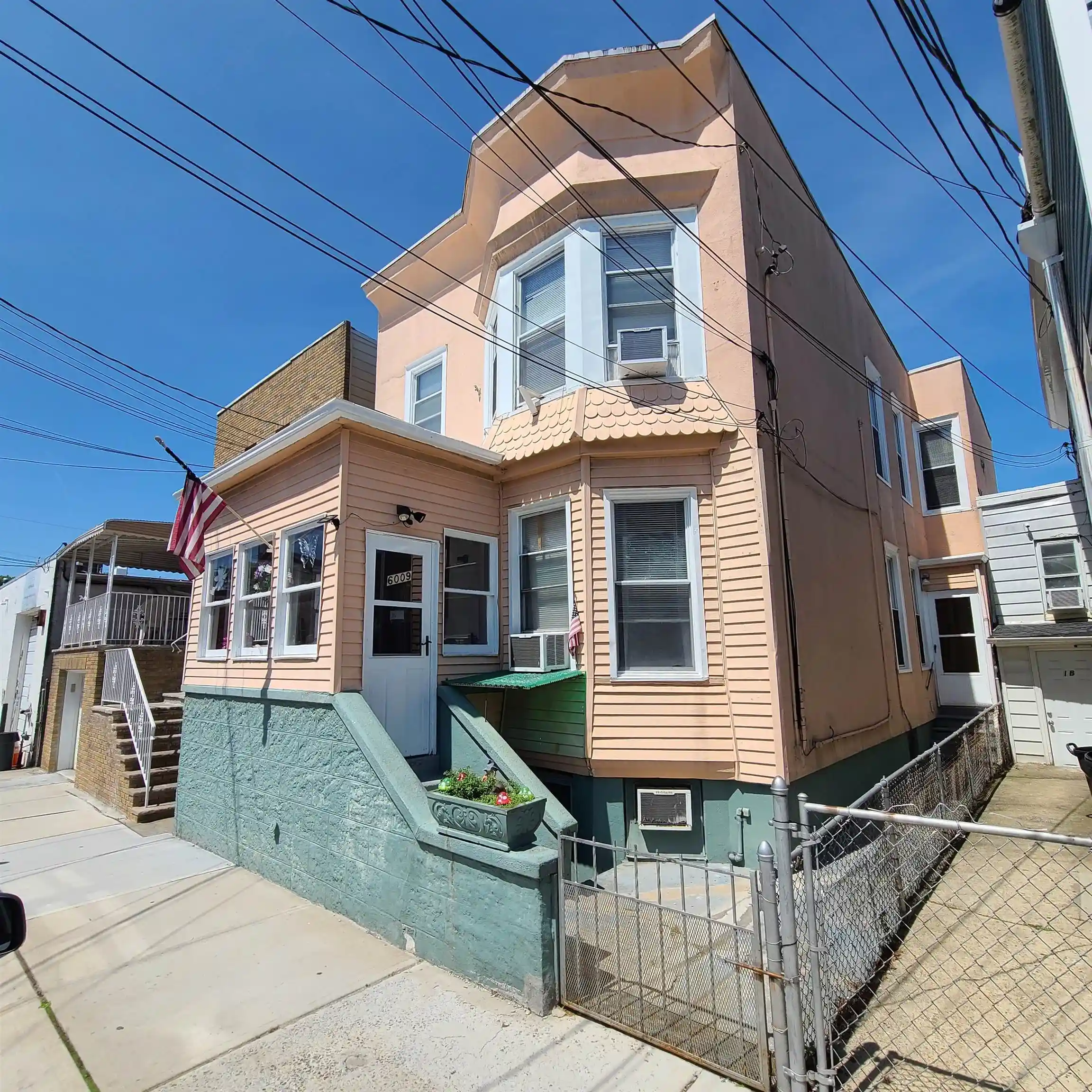 6009-adams-st-west-new-york-nj-07093/hzid_775b2b00