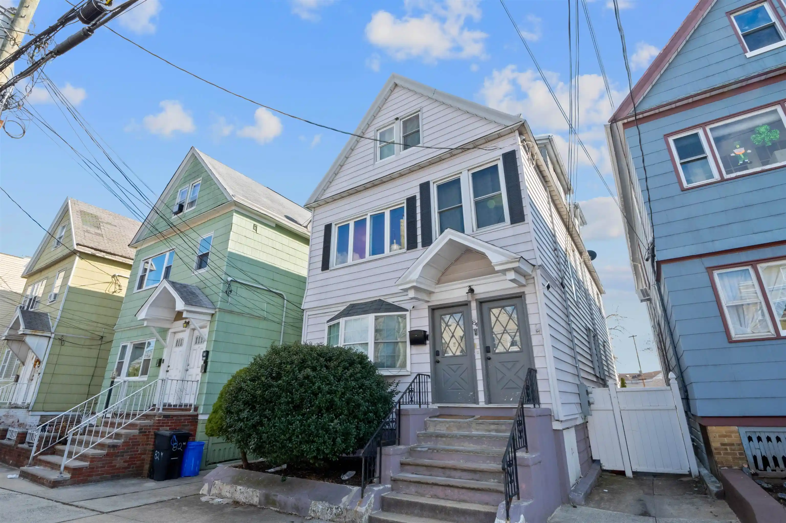 84-west-3rd-st-bayonne-nj-07002/hzid_a01a78ad