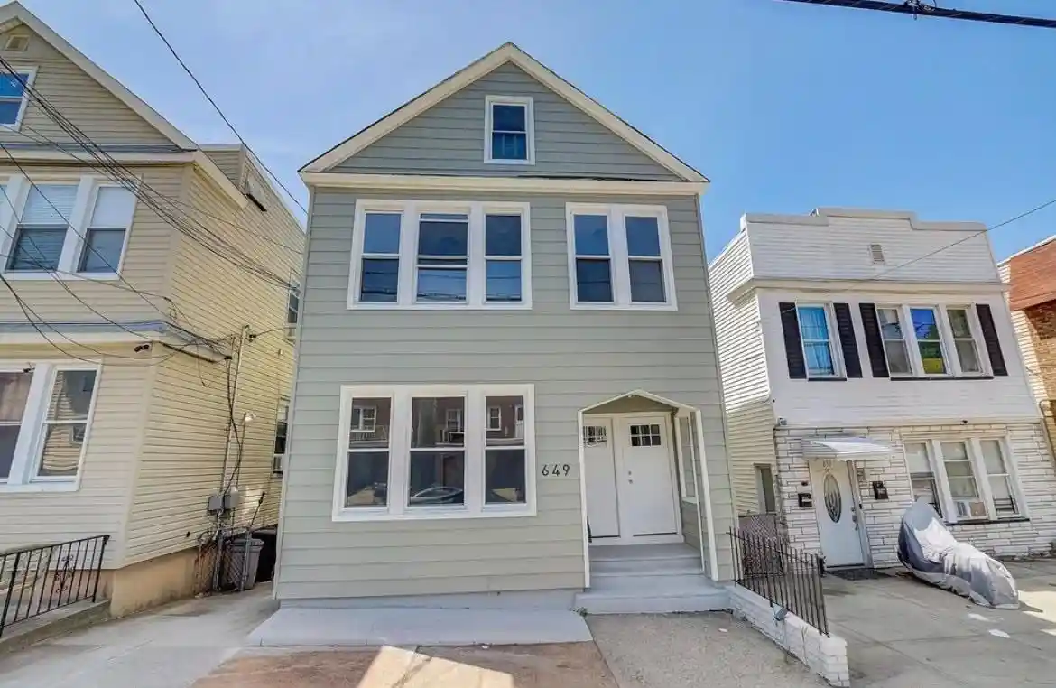 649-liberty-ave-jersey-city-nj-07307/hzid_bdf6e583