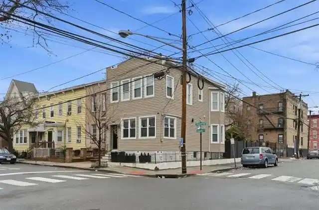 96-atlantic-st-jersey-city-nj-07304/hzid_9a21a997