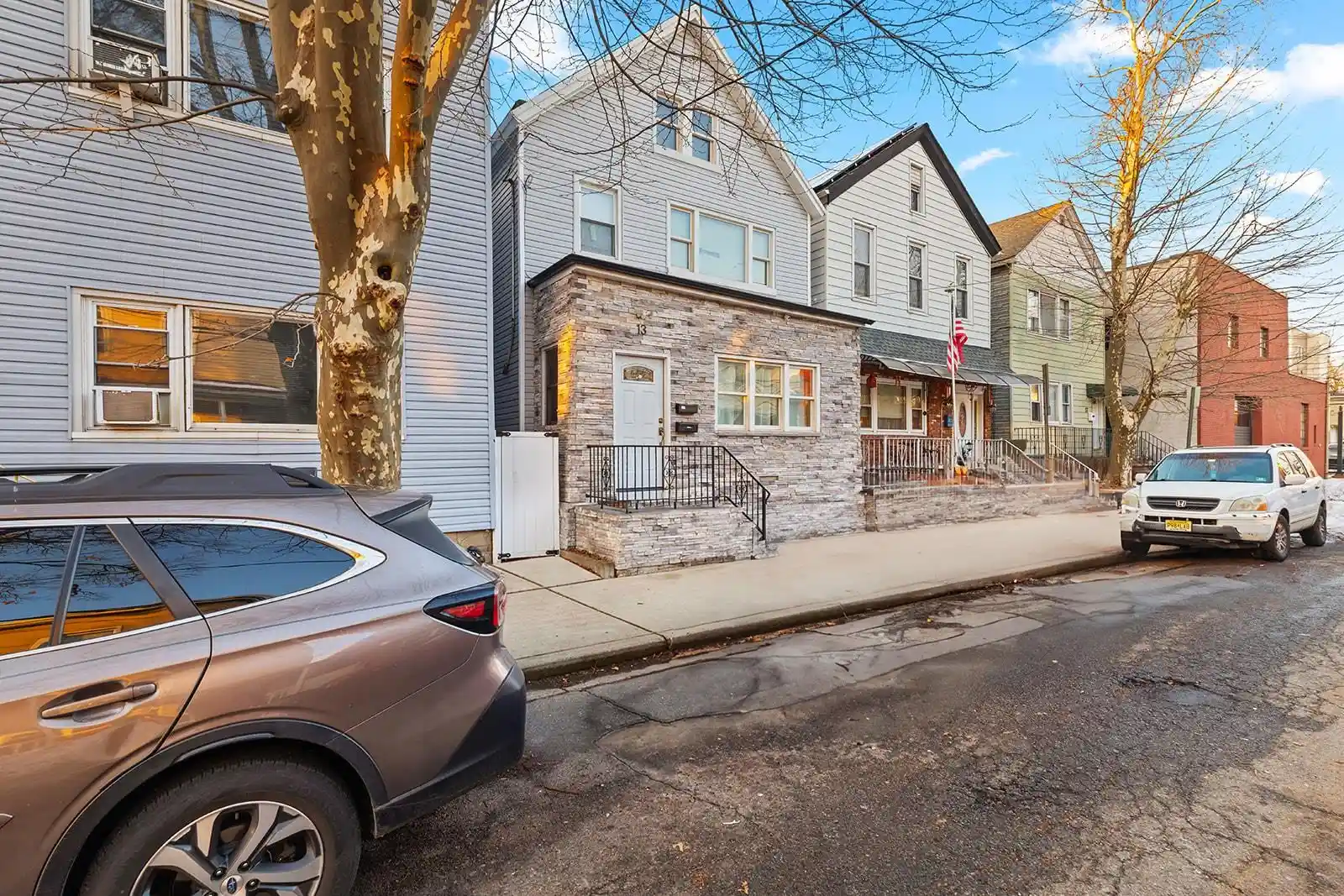 13-meadow-st-bayonne-nj-07002/hzid_9e51f379