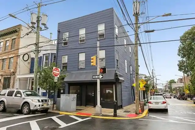 200-38th-street-union-city-nj-07087/hzid_ff372b2c