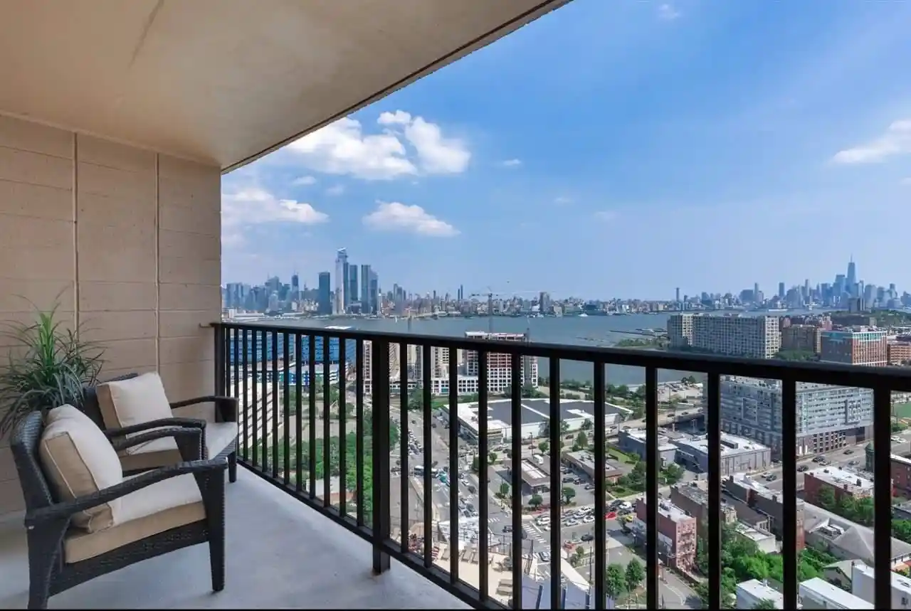 380-mountain-rd-911-union-city-nj-07087/hzid_bb034155