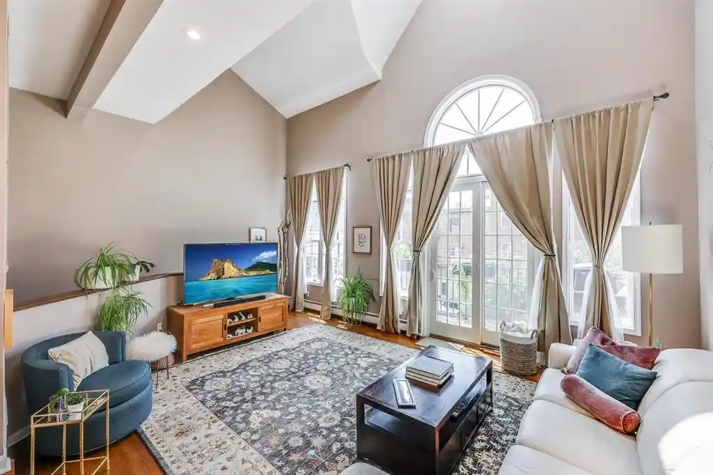 298-3rd-street-4-jersey-city-nj-07302/hzid_fb52cb10
