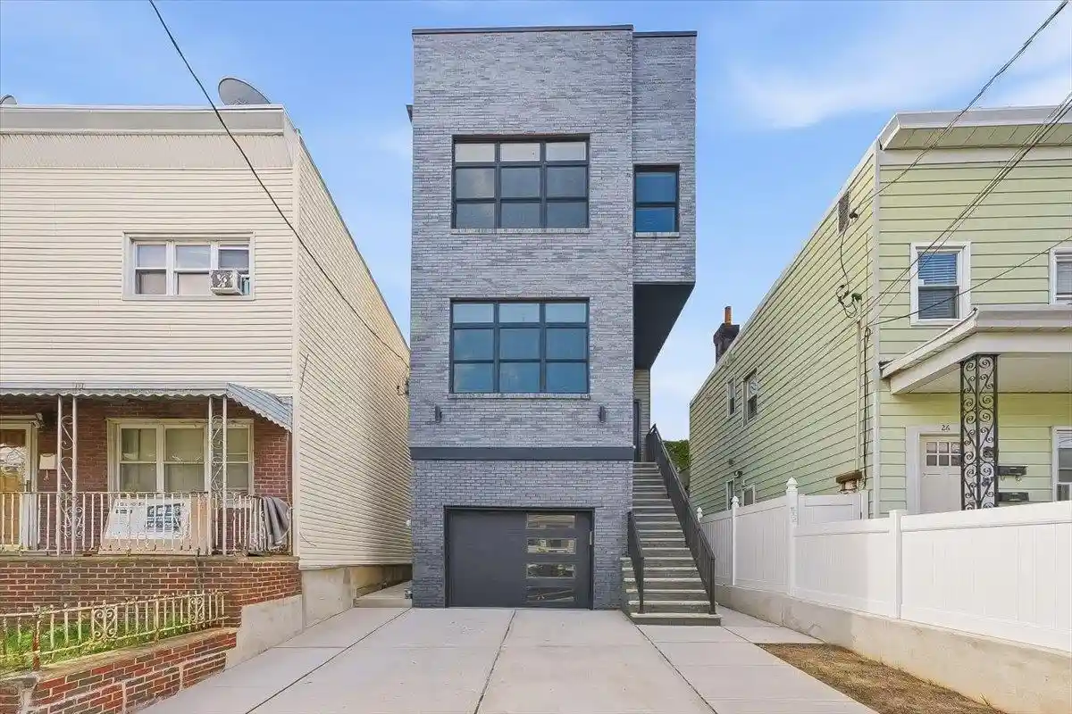 24-west-19th-st-bayonne-nj-07002/hzid_e983e8eb