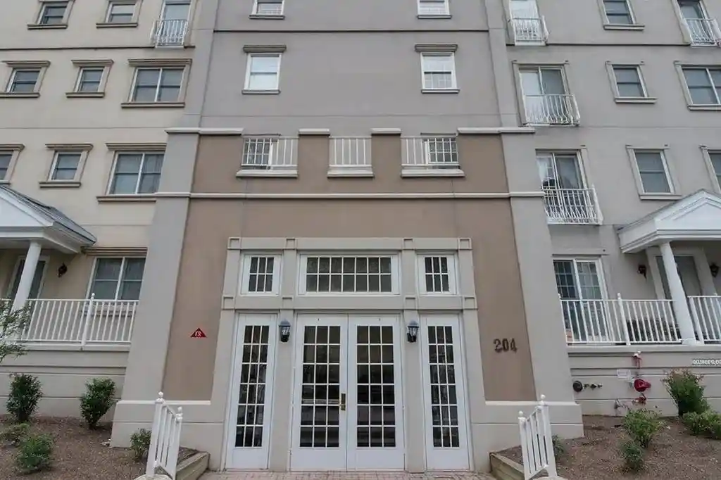 204-shearwater-ct-w-54-jersey-city-nj-07305/hzid_2768756f