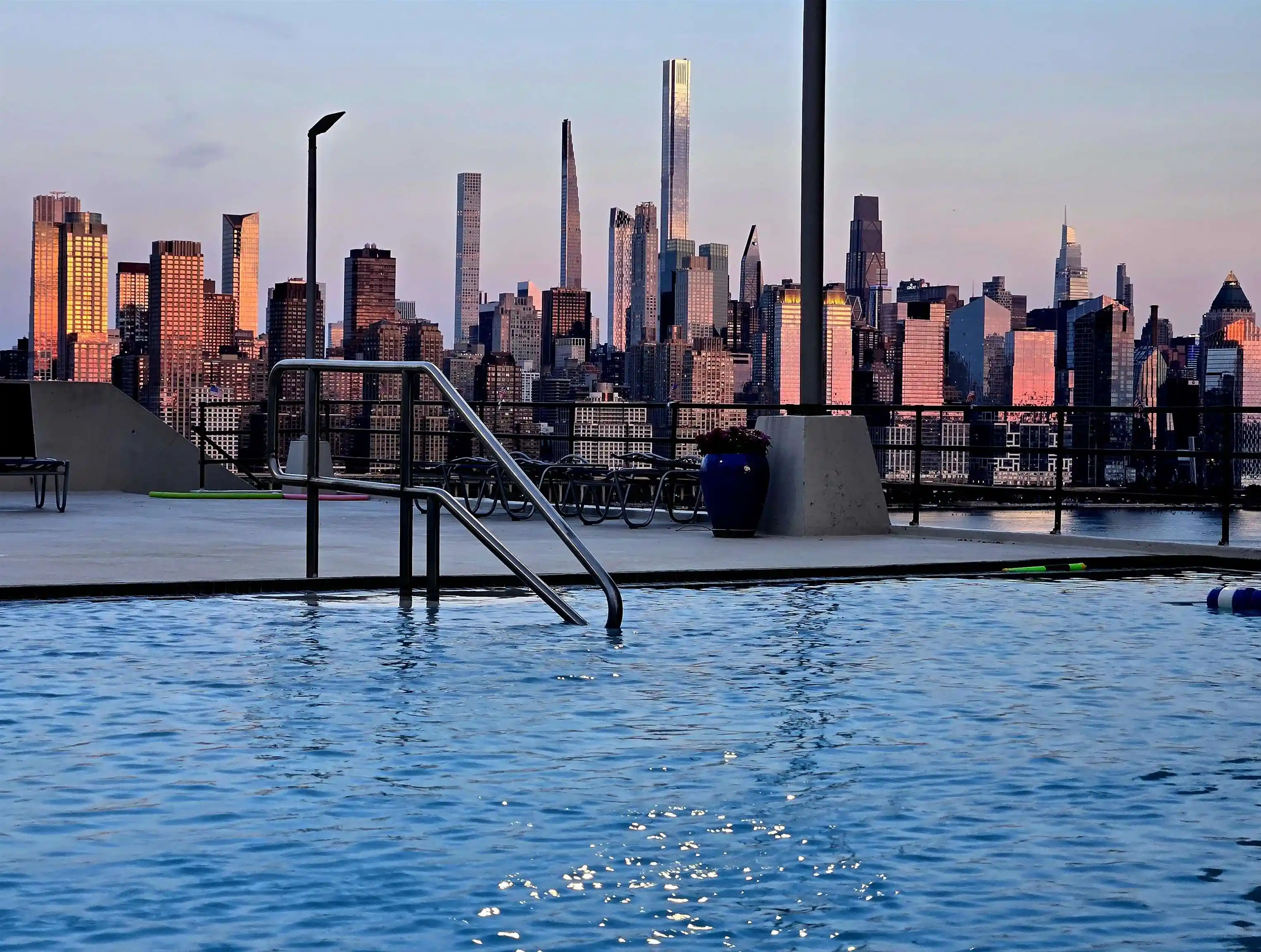 6600-boulevard-e-18k-west-new-york-nj-07093/hzid_cb673483