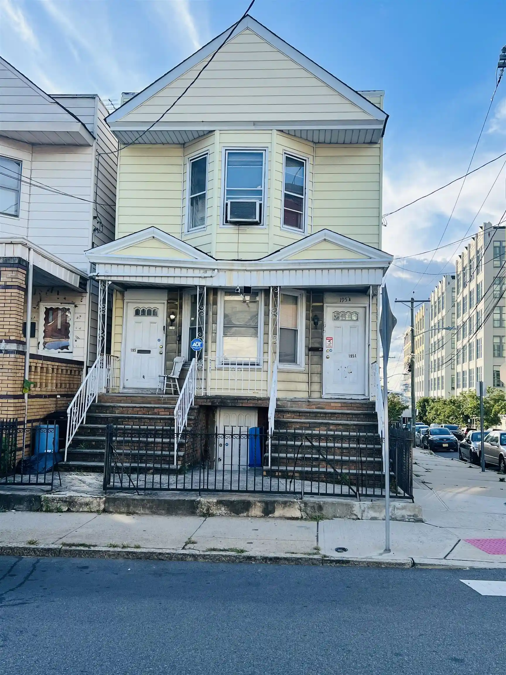 195-tonnelle-ave-jersey-city-nj-07306/hzid_1e76a36b