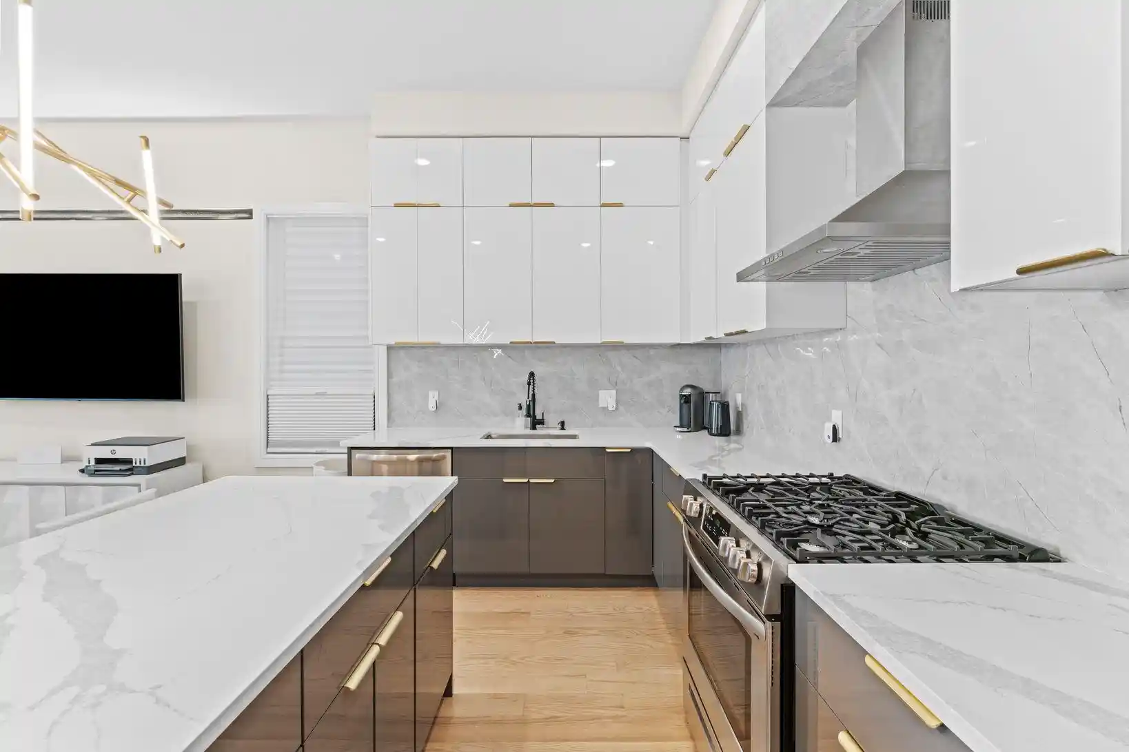 93-pearsall-ave-1-2-jersey-city-nj-07305/hzid_7ce7fecc