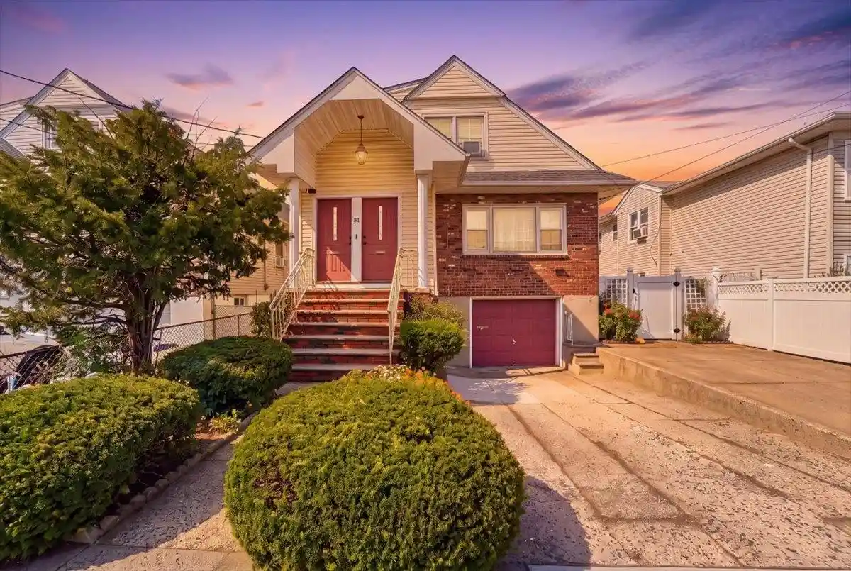 81-country-village-rd-jersey-city-nj-07305/hzid_f0da49ad
