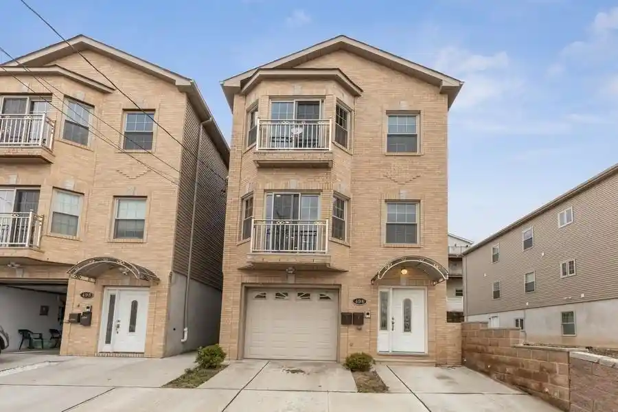 496-liberty-ave-jersey-city-nj-07307/hzid_650009e4