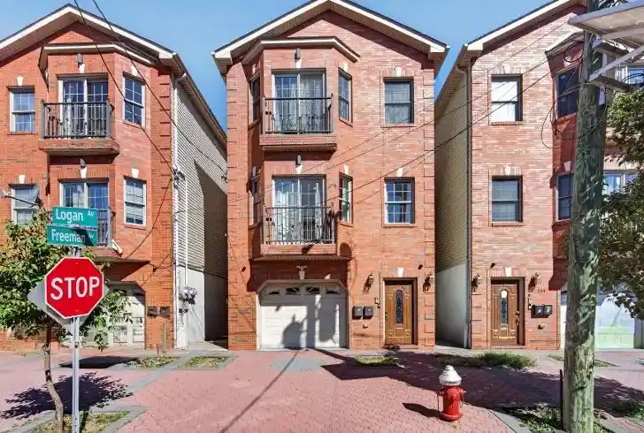 146-logan-ave-jersey-city-nj-07306/hzid_c8ec86b6